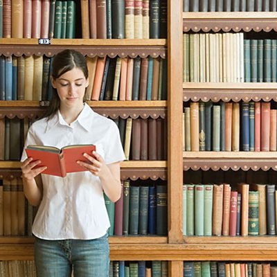 مطلوب موظف للعمل لدى كبرى المكتبات في الاردن