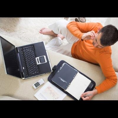 مطلوب موظفين من كلا الجنسين لشركة كبرى العمل من المنزل